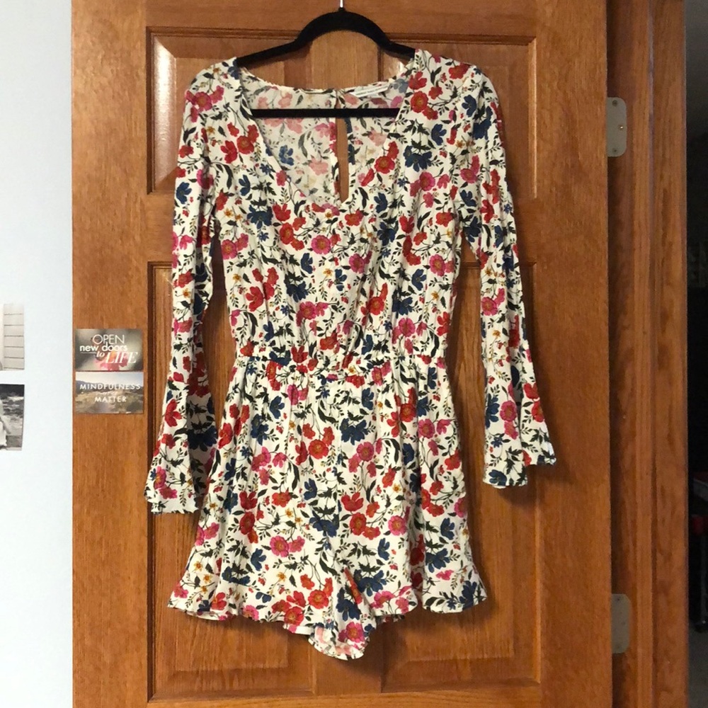 American Eagle Floral Romper